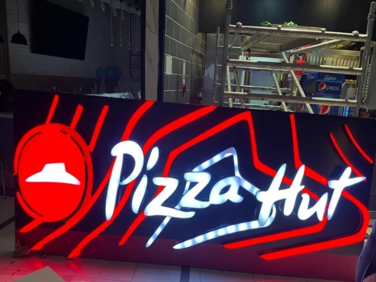 Pizza Hutt Package Mall 3D  Acrylic sign Board
