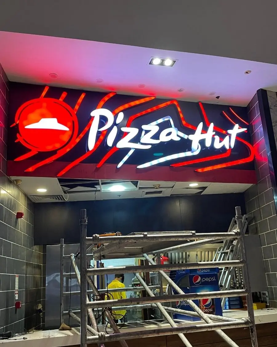 Premium 3D LED sign board built and installed by Artista Signs & Design for Pizza hut in Lahore